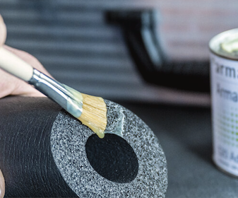 ArmaFlex 520 Adhesive For Vapour Tight Pipe Insulation Joints And Reliable HVAC Insulation Installation